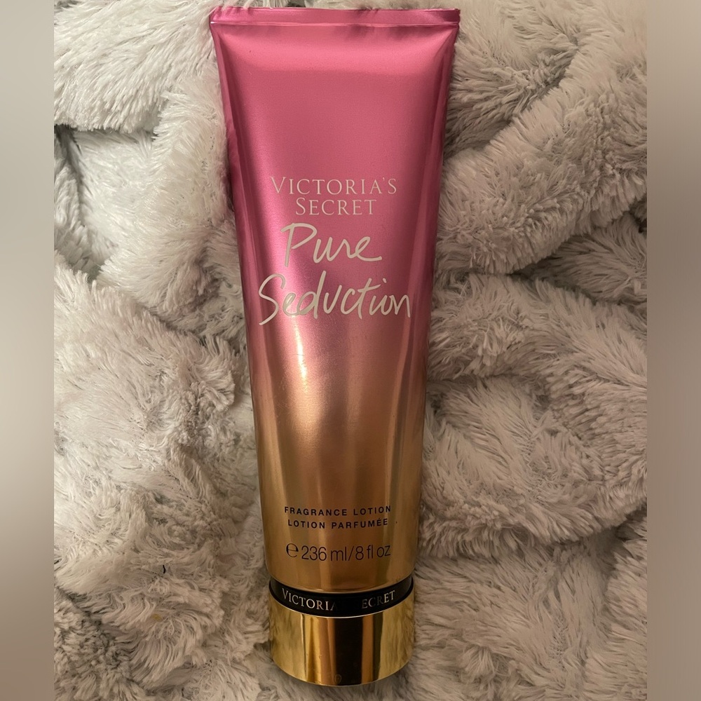 NEW/SEALED💋Victoria’s Secret Pure Seduction Fragrance Lotion